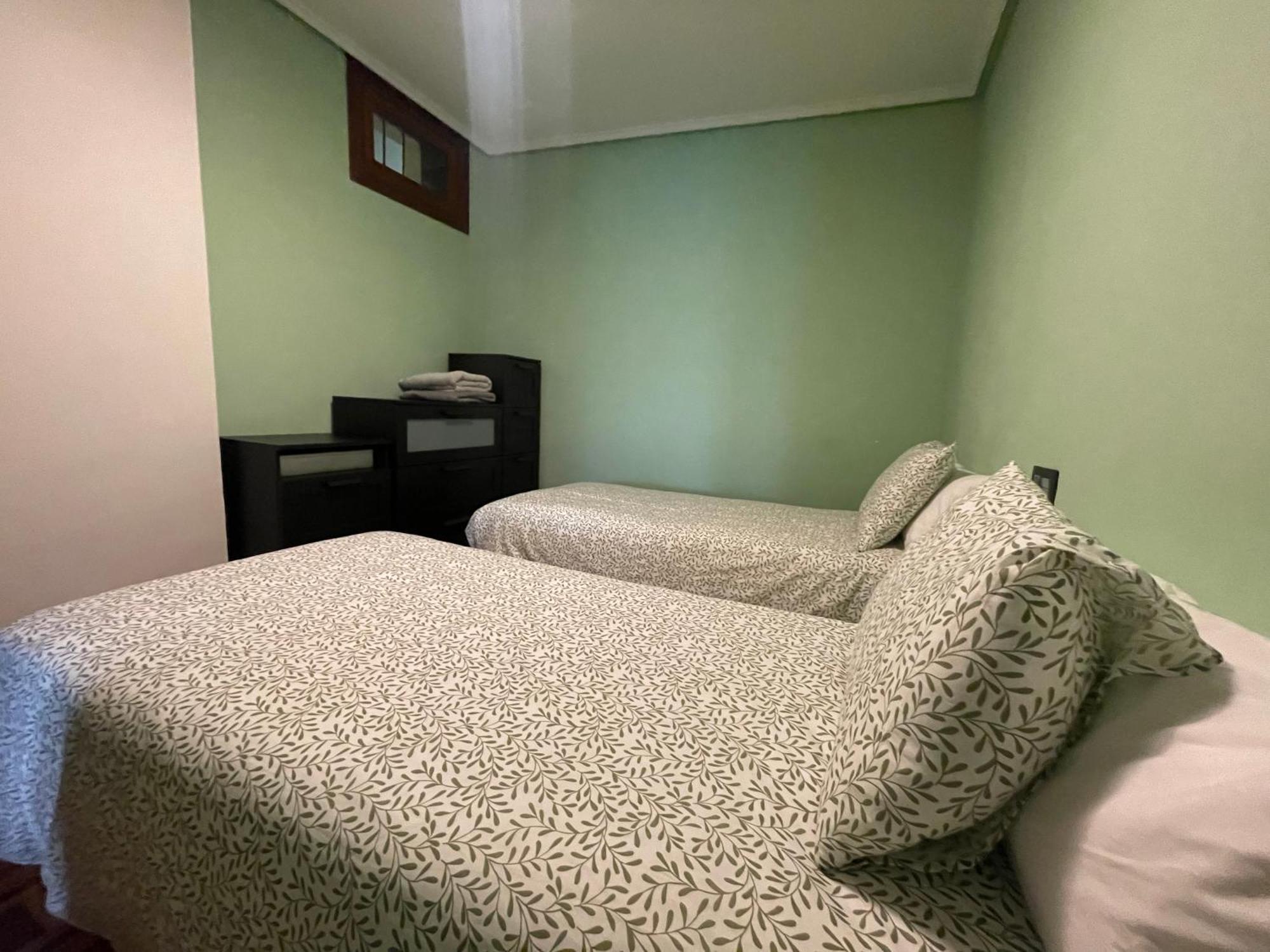 Encantador Apartamento En El Centro De Castro كاسترو أورديالس المظهر الخارجي الصورة